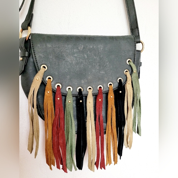 $128 Dolce Vita  Western Crossbody Genuine Leather Fringe Multicolor 10"×9"×3.5" - Picture 3 of 16